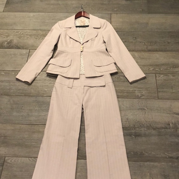 Nanette Lepore blazer jacket with matching pants - Picture 1 of 7